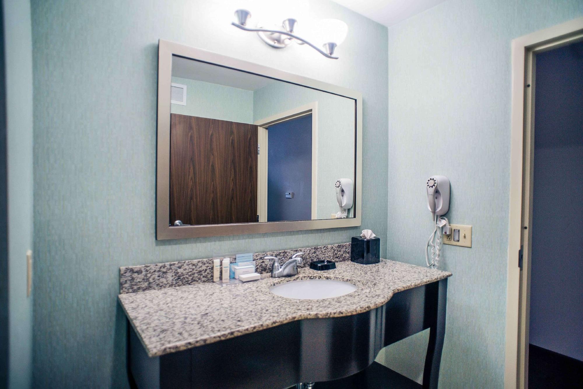 Hampton Inn - Monticello Kültér fotó